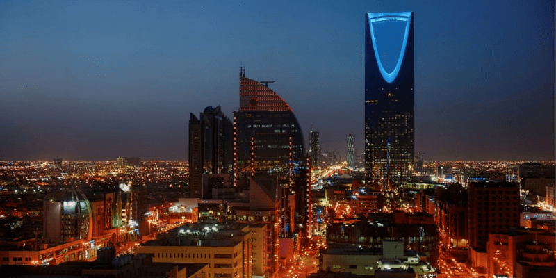 You are currently viewing Kingdom Tower, Riyadh, Saudi Arabia